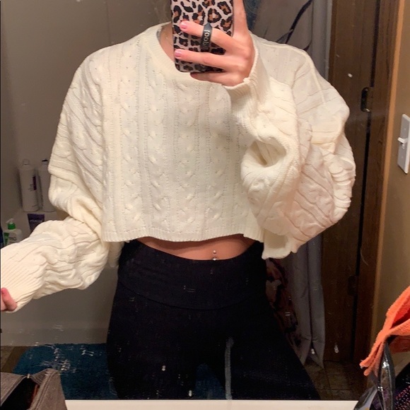 Pretty little thing cropped knit : white or black - Picture 3 of 4